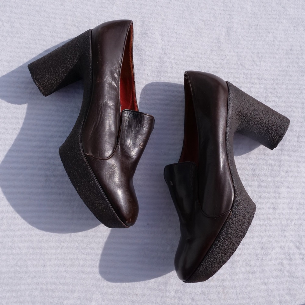 Fun vintage 70s Charles Jourdan brown leather platforms